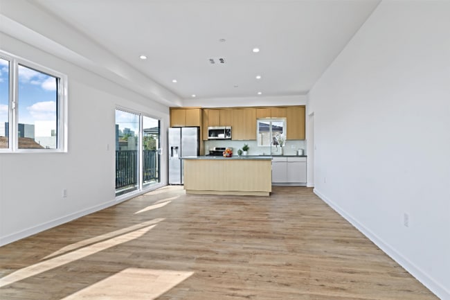 522 1/2 N St Andrews Pl in Los Angeles, CA - Building Photo - Building Photo