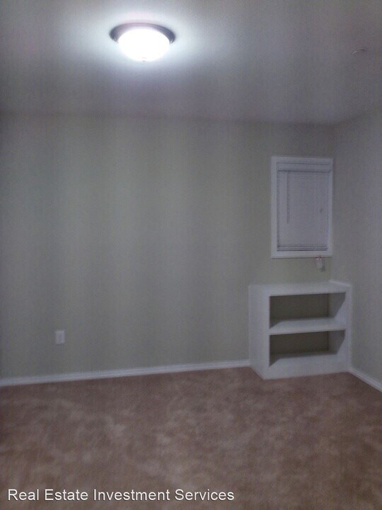 11015 Kendrick St SW in Lakewood, WA - Building Photo