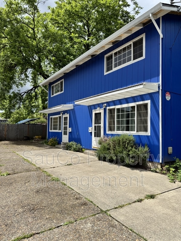 property at 538 S Nebraska St