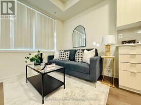 5155 Sheppard Ave E in Toronto, ON - Building Photo