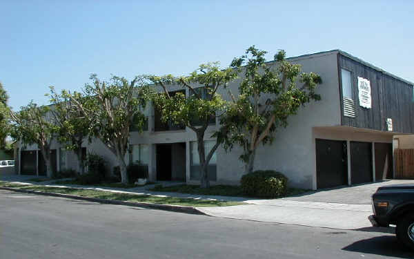 Rose Apartments in Los Angeles, CA - Building Photo