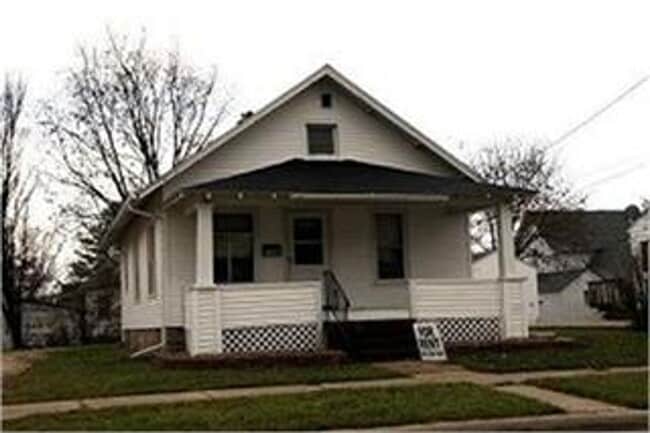 property at 125 E Prospect St