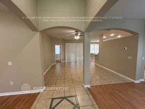 1613 Loriana St in Brandon, FL - Building Photo - Building Photo