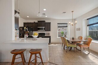 2209 Nestlewood Dr in Austin, TX - Building Photo - Building Photo