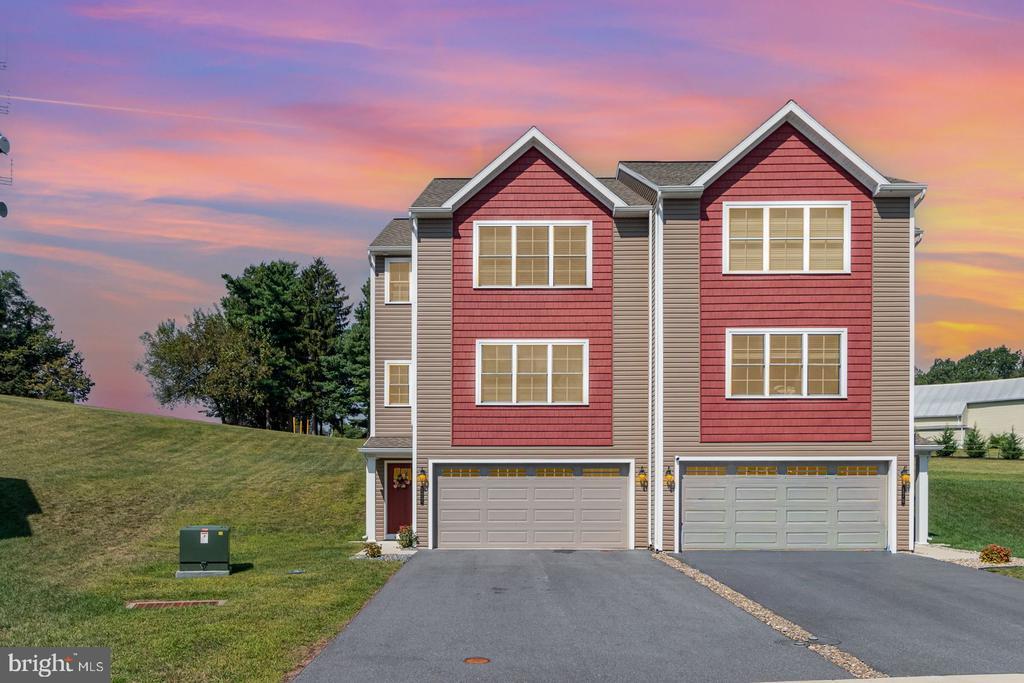 177 Sage Blvd in Middletown, PA - Building Photo