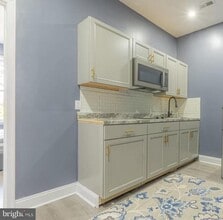 4232 Lancaster Ave in Philadelphia, PA - Building Photo - Building Photo