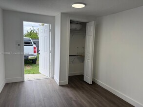 20601 SW 116th Rd in Miami, FL - Building Photo - Building Photo