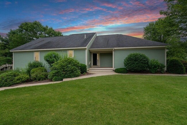 property at 23 Gleneagle Dr