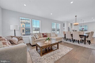 1249 Northside Park Blvd in Rockville, MD - Building Photo - Building Photo