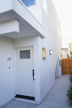 1717 Missouri St in San Diego, CA - Building Photo - Building Photo