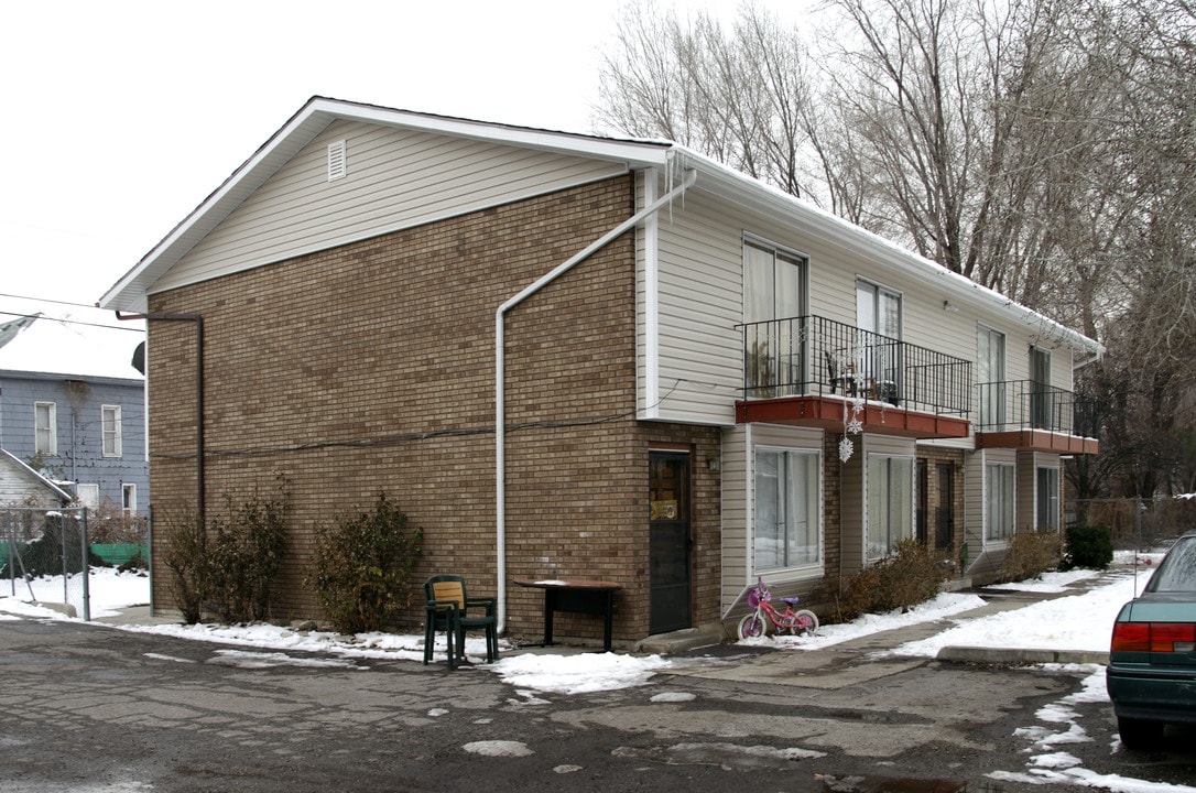 Emmerson Town Homes in Salt Lake City, UT - Building Photo