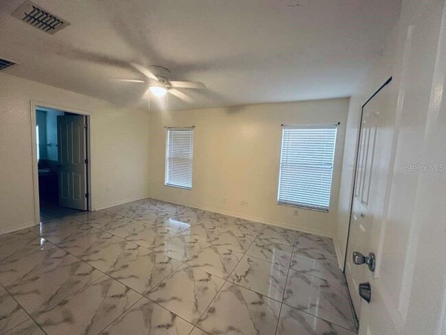 8344 Dorsey St in Spring Hill, FL - Building Photo - Building Photo