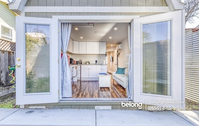 property at 515 Mountain View Ave