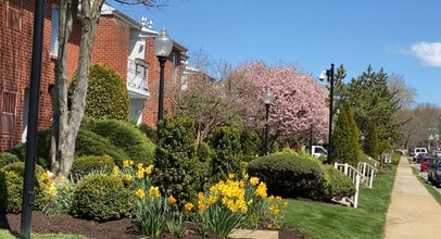 Park Place One Apartments in Philadelphia, PA - Foto de edificio - Building Photo