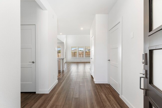 13340 Bear Creek Ct in Shenandoah, TX - Building Photo - Building Photo