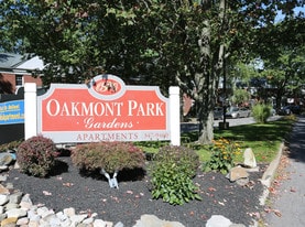 Oakmont Park Apartments in Scranton, PA - Building Photo
