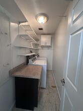 1155 Charter Oak Ln in Westlake, OH - Foto de edificio - Building Photo