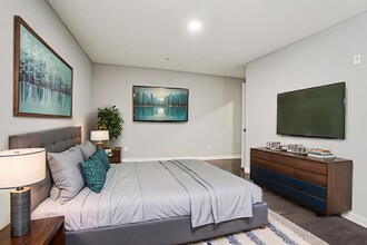 Windfaire Apartments in North Hollywood, CA - Building Photo - Building Photo