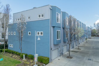 416 Harriet Ln in West Sacramento, CA - Building Photo - Building Photo