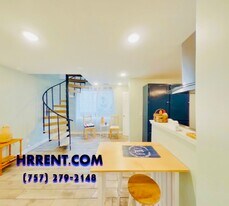 1834 E Ocean View Ave in Norfolk, VA - Building Photo