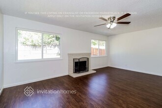 4317 Stockbridge Ave in Sacramento, CA - Foto de edificio - Building Photo