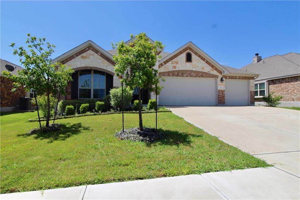 1100 Arvada Dr in Leander, TX - Building Photo