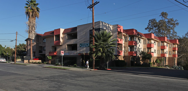 5000 Echo St in Los Angeles, CA - Building Photo - Building Photo