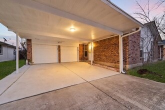 11610 Grapewood Dr in Houston, TX - Building Photo - Building Photo