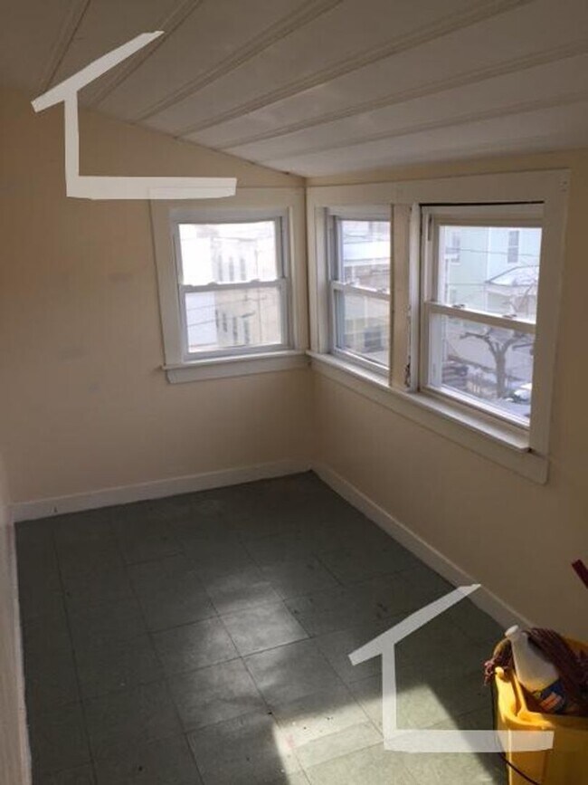 110 Murdock St in Boston, MA - Building Photo - Building Photo