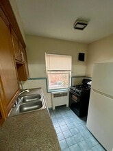 3166 Werk Rd in Cincinnati, OH - Foto de edificio - Building Photo