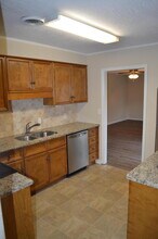 221 Merrymont Dr in Martinez, GA - Building Photo - Building Photo