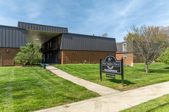 5316 Mary Ingles Hwy in Melbourne, KY - Foto de edificio - Building Photo