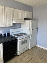 321 Ridgedale Rd in Louisville, KY - Building Photo - Building Photo