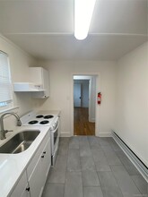 31 Mountain Ave in Highland Falls, NY - Building Photo - Building Photo