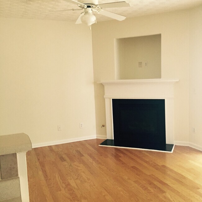 3538 Lantern View Ln in Scottdale, GA - Building Photo - Building Photo