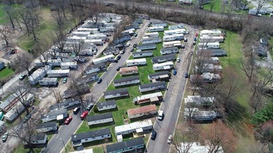 Harrison Grove Estates in Indianapolis, IN - Building Photo - Other