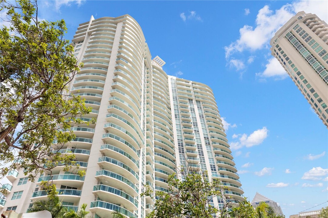 347 N New River Dr E, Unit NEW RIVER in Fort Lauderdale, FL - Foto de edificio