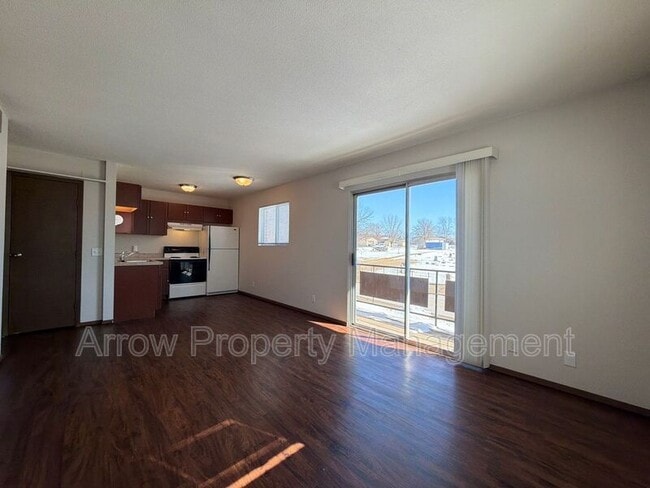 321 Chestnut St in Hickman, NE - Building Photo - Building Photo