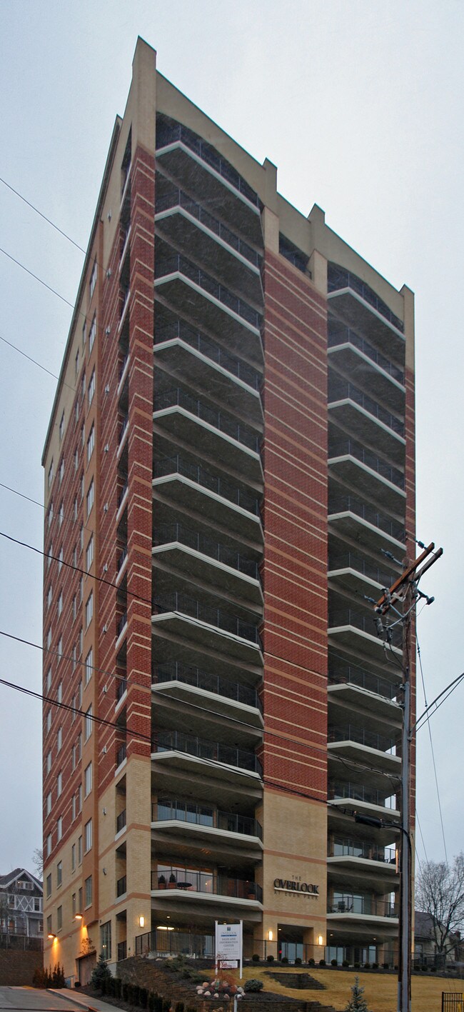 The Overlook at Eden Park in Cincinnati, OH - Foto de edificio - Building Photo