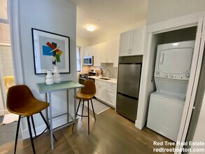 77 Park Dr, Unit 15 in Boston, MA - Building Photo - Building Photo