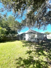 802 Missouri Ave in St. Cloud, FL - Foto de edificio - Building Photo