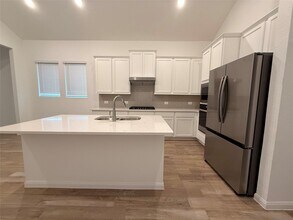 7323 Blue Gentiana Ln in Katy, TX - Building Photo - Building Photo