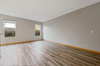 4051 Blackstone Dr in Aurora, IL - Building Photo - Building Photo