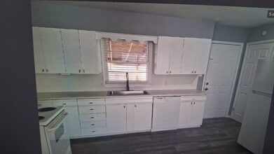 2312 NW 35th St in Lawton, OK - Building Photo - Building Photo