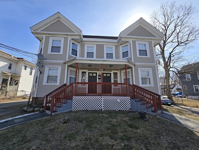 46 Alexander St