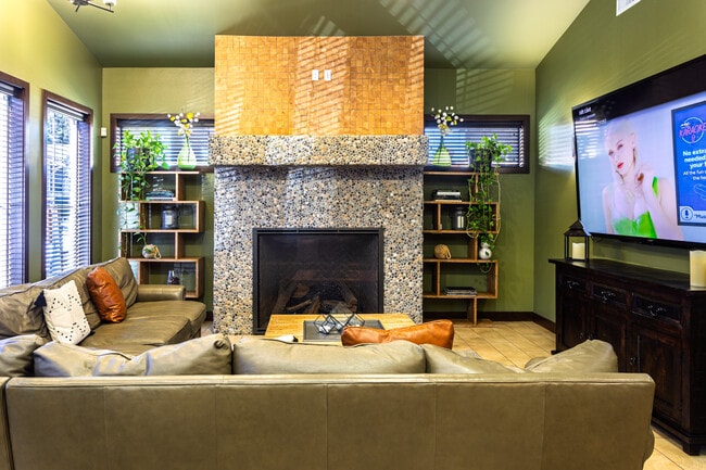 Park 16 in Federal Way, WA - Foto de edificio - Interior Photo