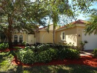 1061 Fountain Run in Naples, FL - Foto de edificio - Building Photo