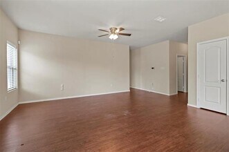 131 Mitchell Cir in Terrell, TX - Building Photo - Building Photo