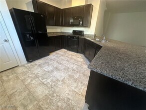 9208 Verdugo Ridge Ct in Las Vegas, NV - Building Photo - Building Photo