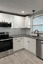 8430 NW 39th Cir in Gainesville, FL - Building Photo - Building Photo